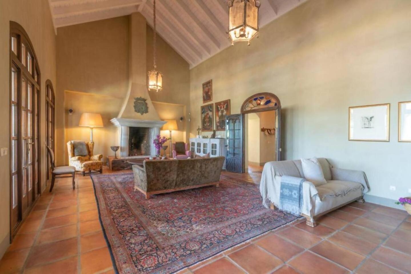 Villa Casa Sol Encantadora Villa Con Piscina マルベーリャ エクステリア 写真