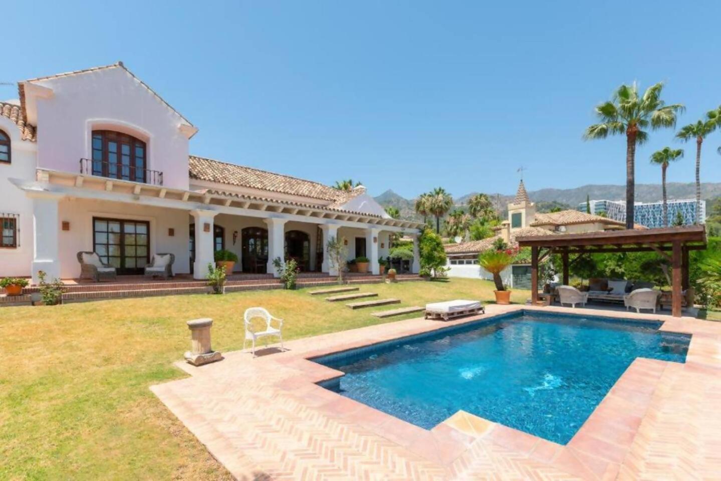 Villa Casa Sol Encantadora Villa Con Piscina マルベーリャ エクステリア 写真