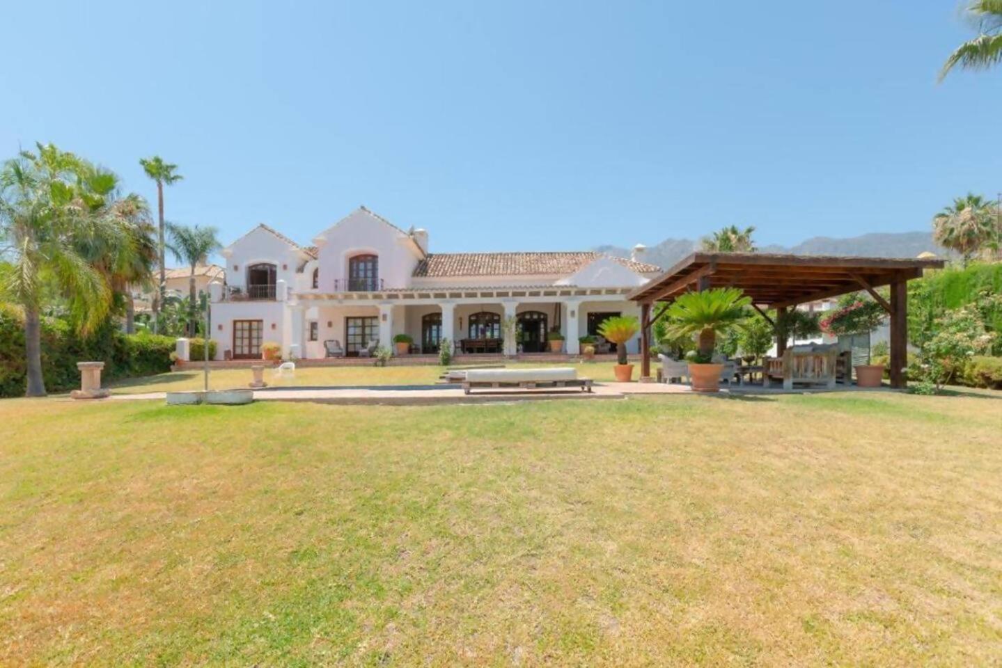 Villa Casa Sol Encantadora Villa Con Piscina マルベーリャ エクステリア 写真