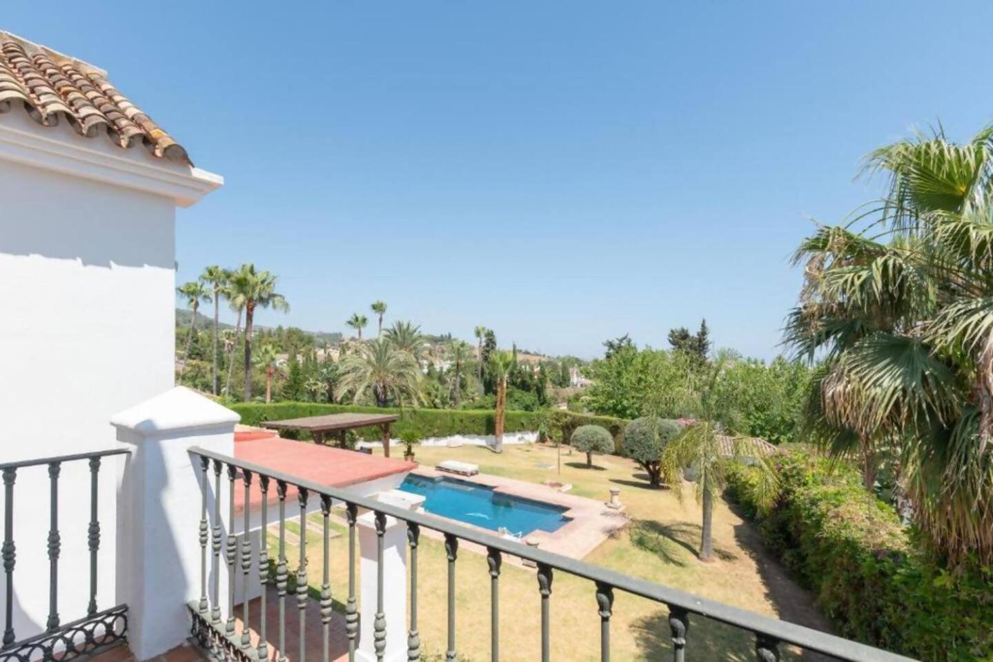 Villa Casa Sol Encantadora Villa Con Piscina マルベーリャ エクステリア 写真