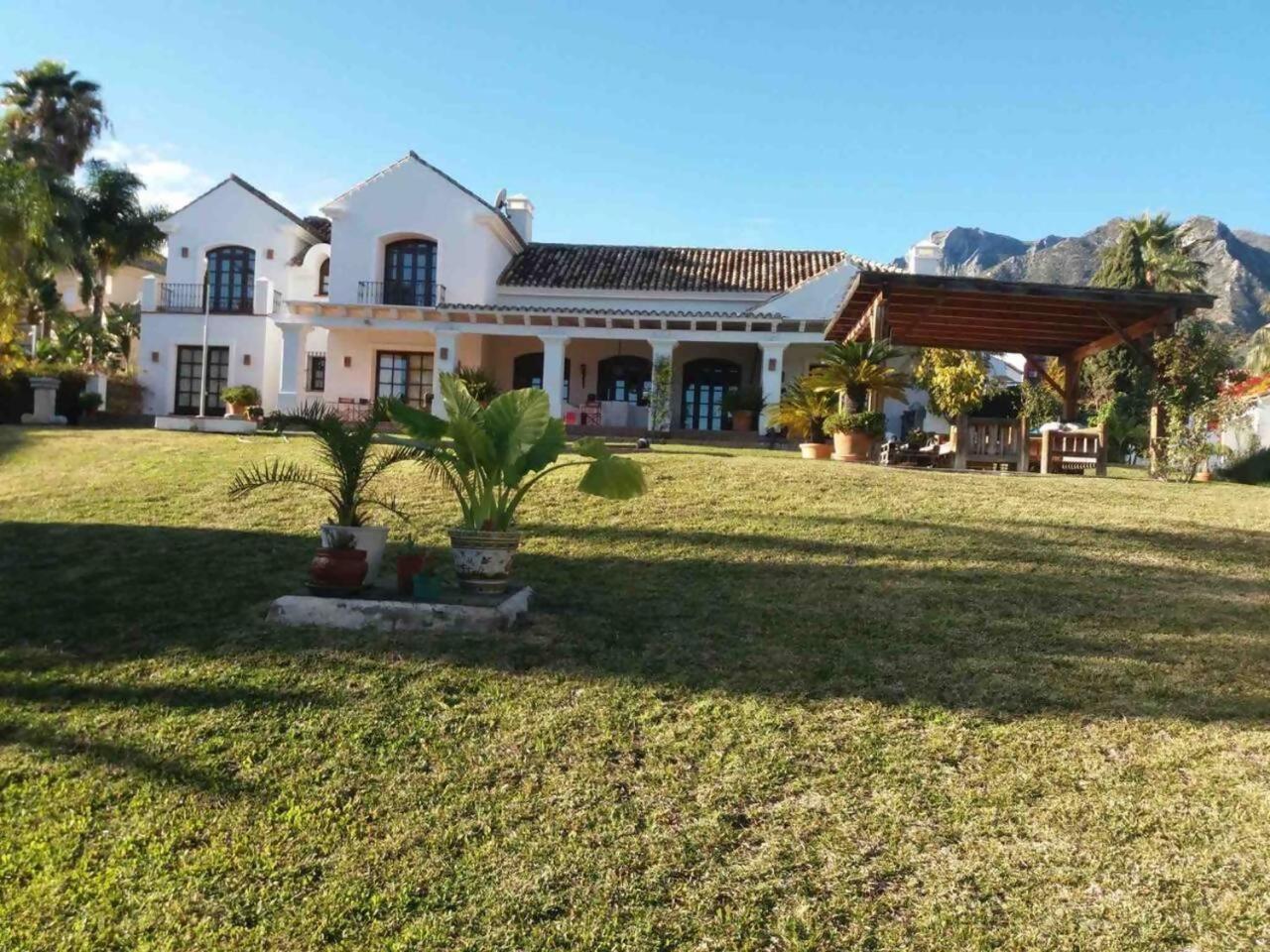 Villa Casa Sol Encantadora Villa Con Piscina マルベーリャ エクステリア 写真